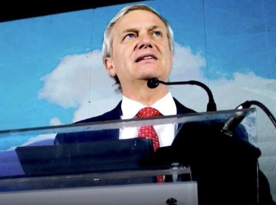 Icarus... Cold tweet media