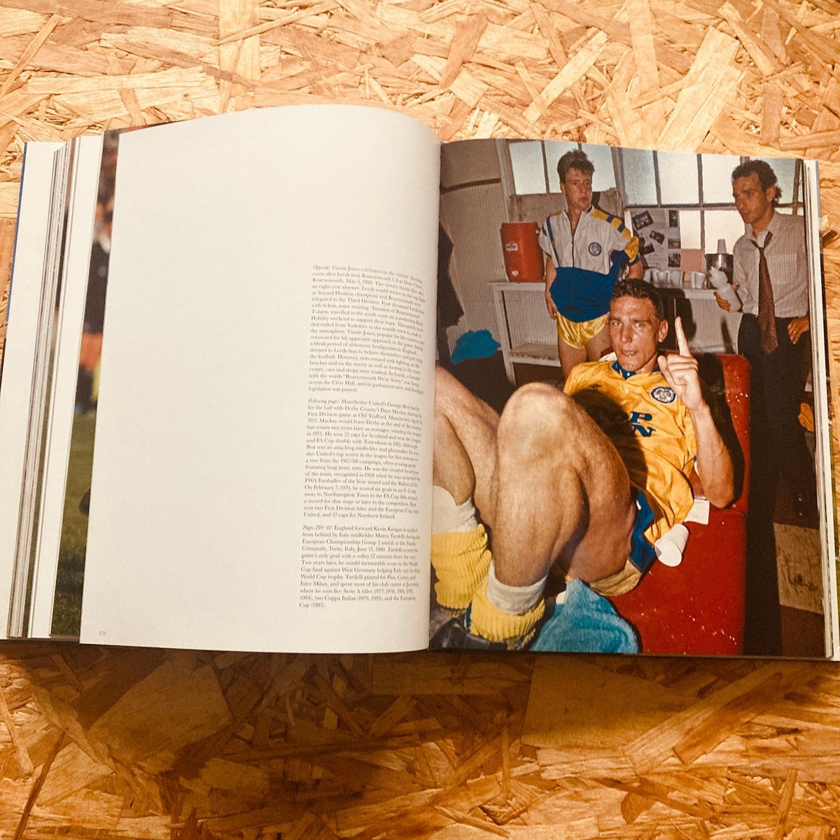 𝐑𝐄𝐒𝐓𝐎𝐂𝐊 | THIS IS FOOTBALL by <a href="/danielmelamud/">Daniel Melamud</a>

A sumptuous celebration of the timeless beauty of football its greatest and most stylish players, from past heroes to today's stars, along with its hallowed grounds

<a href="/Rizzoli_Books/">Rizzoli Publications</a>

🛒 stanchionbooks.com/products/this-…