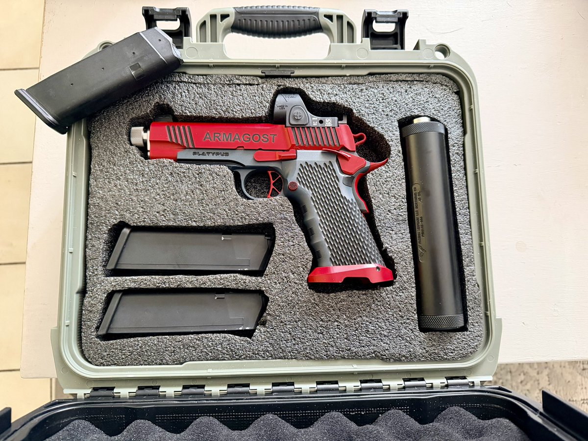 TeamAmericaTac's tweet photo. When you get a custom @stealtharms Platypus from @DefenseArmory Spartan Defense Armory &amp; Training with their engraving, add a @Trijicon SRO optic, and put a @PhnxWeaponry suppressor on it, this is what you’re stuck with in the end…
The ultimate handgun!!! https://t.co/nvr4okcECZ