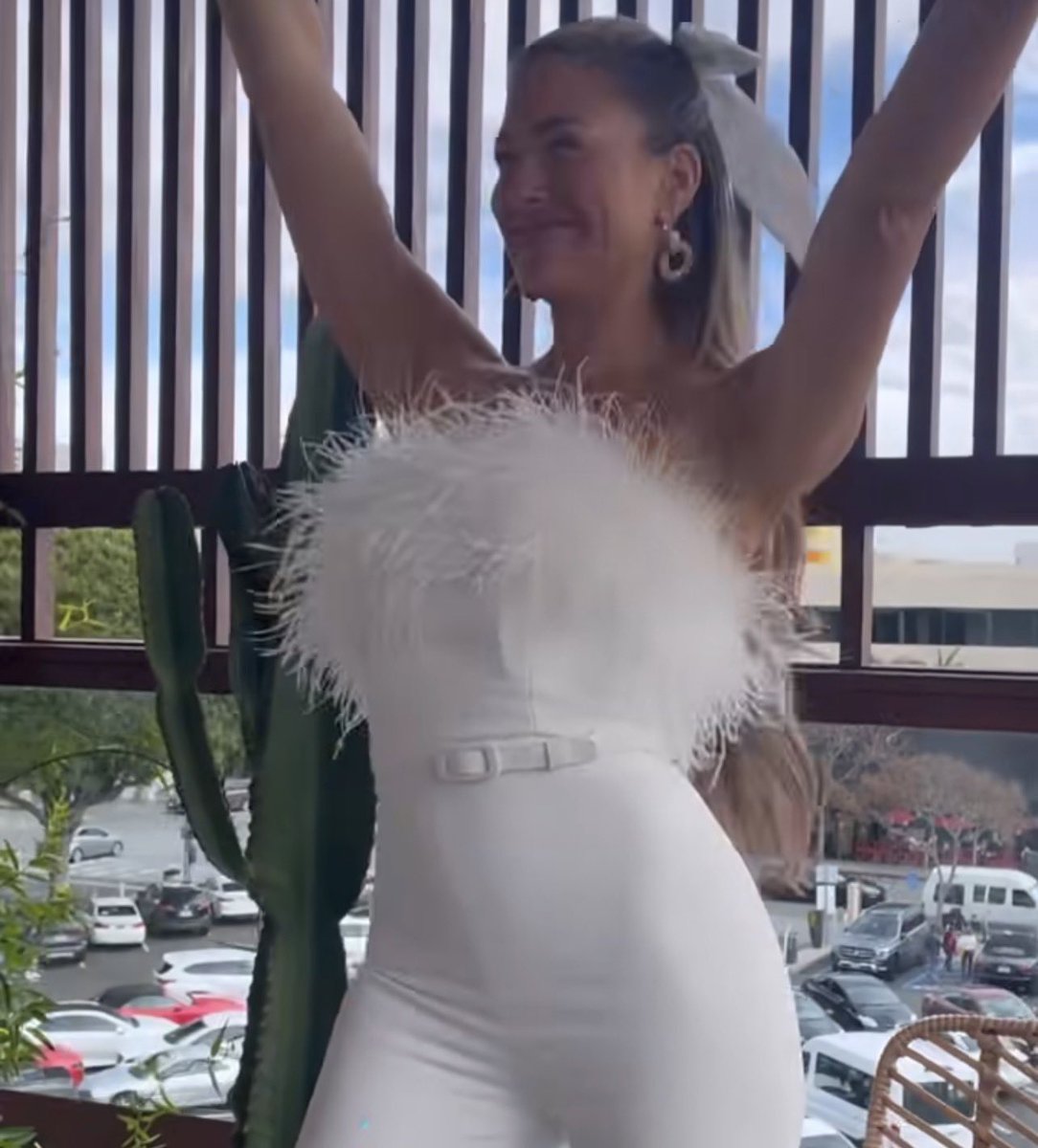 Vanessa Page-Deville tweet media