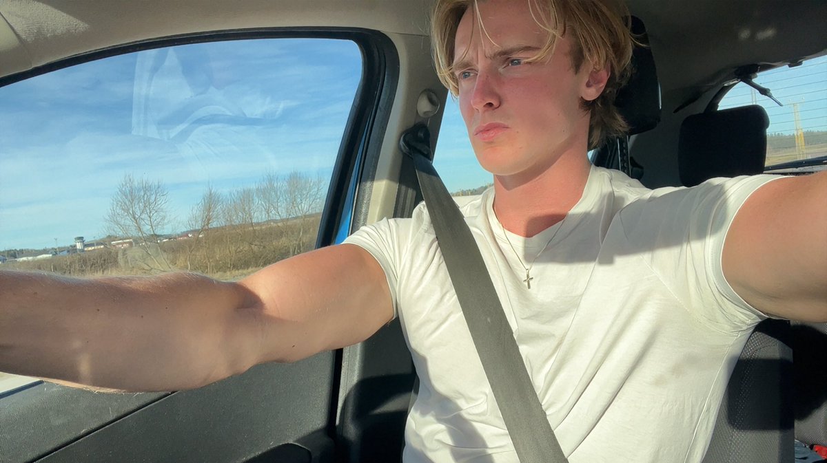 Holisticeric tweet media