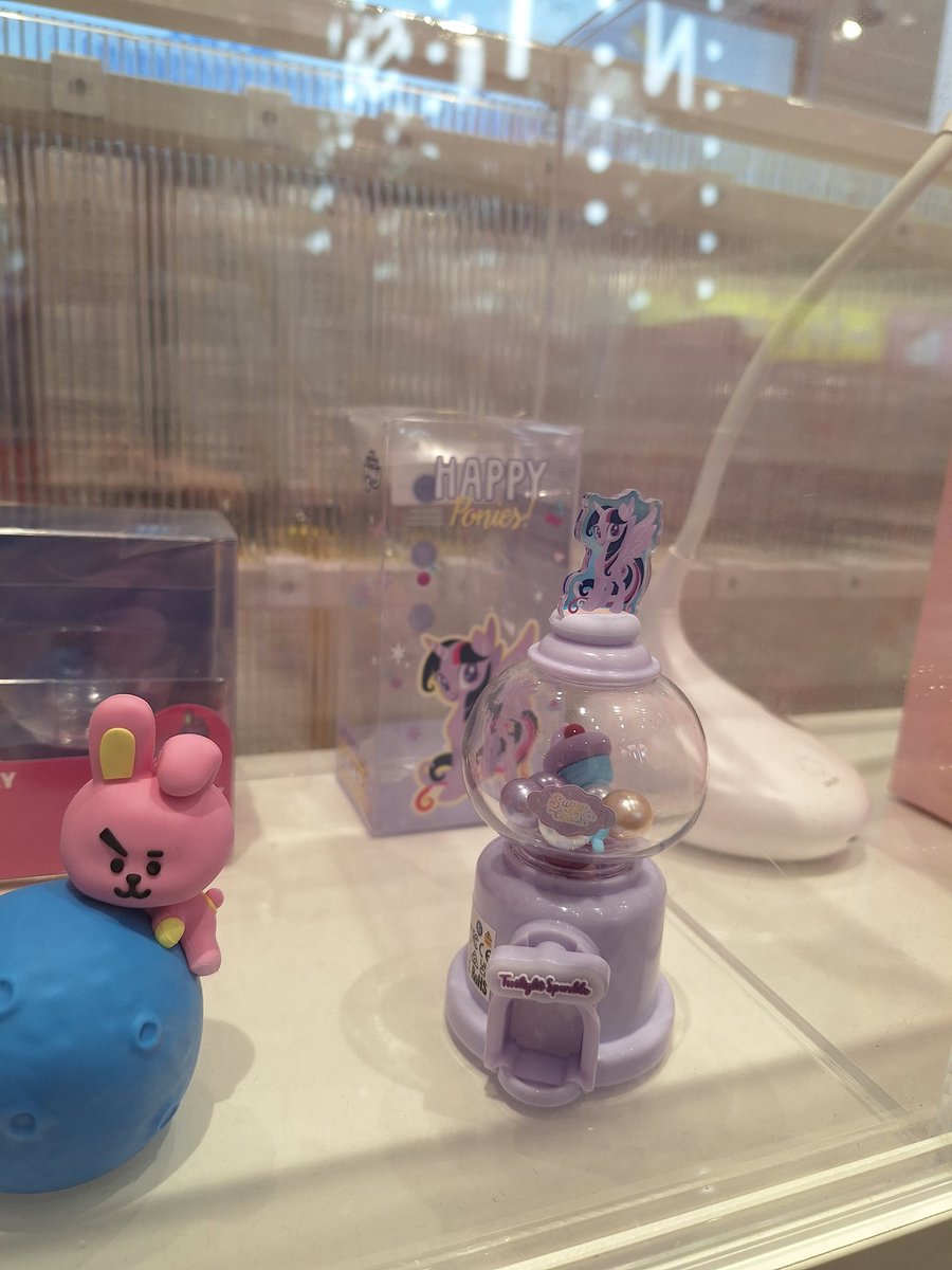 LaserShine tweet media