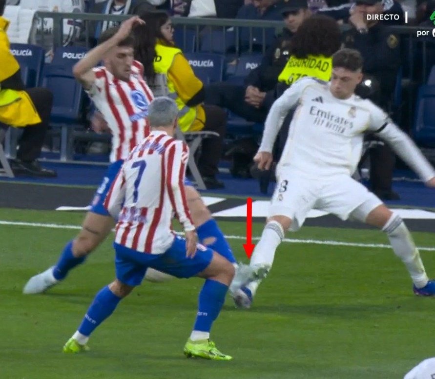 𝐌𝐚𝐫𝐢𝐧𝐚⭐️🤍 del 13'6%🎹 tweet media