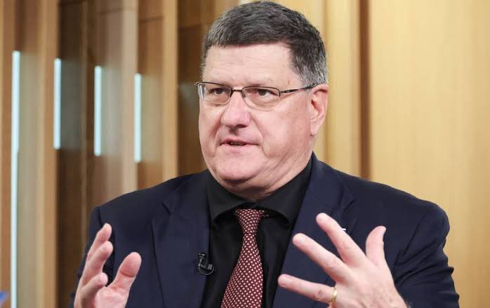 Eski ABD Subayı Scott Ritter: 

▪️İranlı olsaydım, İsrail'in tuz arıtma tesislerini hemen şimdi ortadan kaldırırdım. İsrail'i hemen bitirirdim. 

▪️İsrail'in varlığına son verilmesi gerekiyor. 

▪️Kelimenin tam anlamıyla gezegenin kanseri.