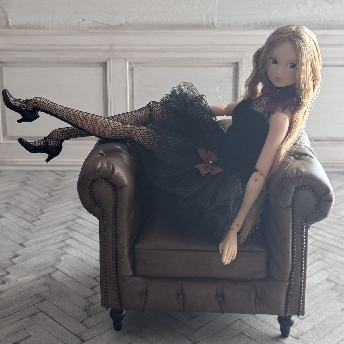 おはようございます☀
週末は子どものなぎなたの試合で大分〜兵庫と動き回ってSNSを更新できませんでした🙇
オークションの写真も本日終了までにもう少しアップしたいと思います。
宜しくお願いします😊

auctions.yahoo.co.jp/jp/auction/w12…