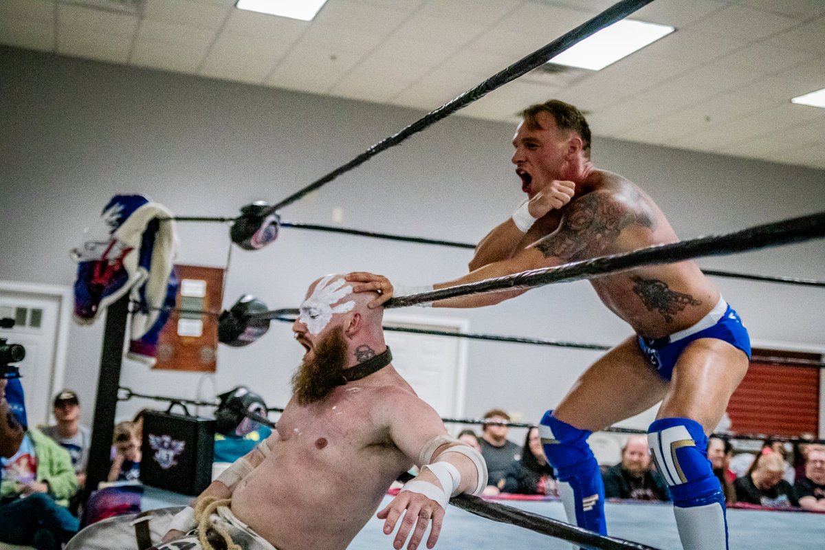 linds (2) tweet media