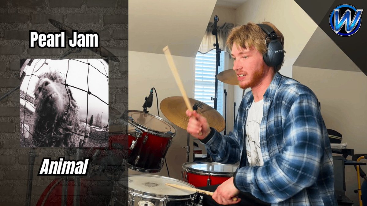 ignWiddy's tweet photo. Upstairs neighbor activities! 😈🥁🔥
https://t.co/Vi2lY7PDxN https://t.co/0SPdPLiseN