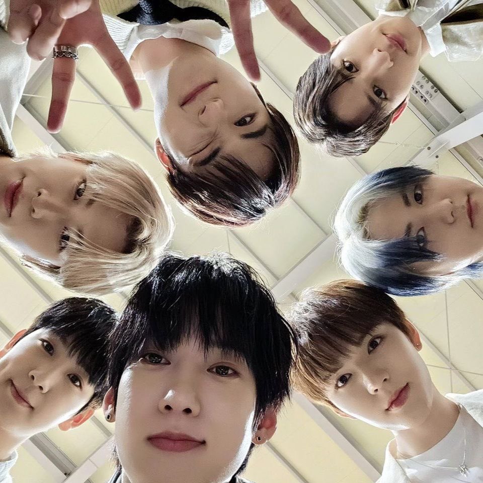 &abs☀️| OREO. JIHO. tweet media