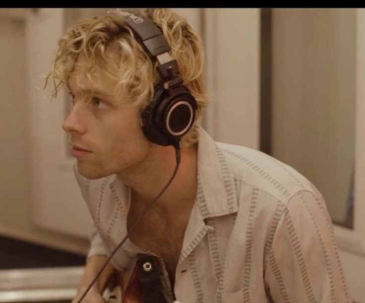 bea ★卌 tweet media