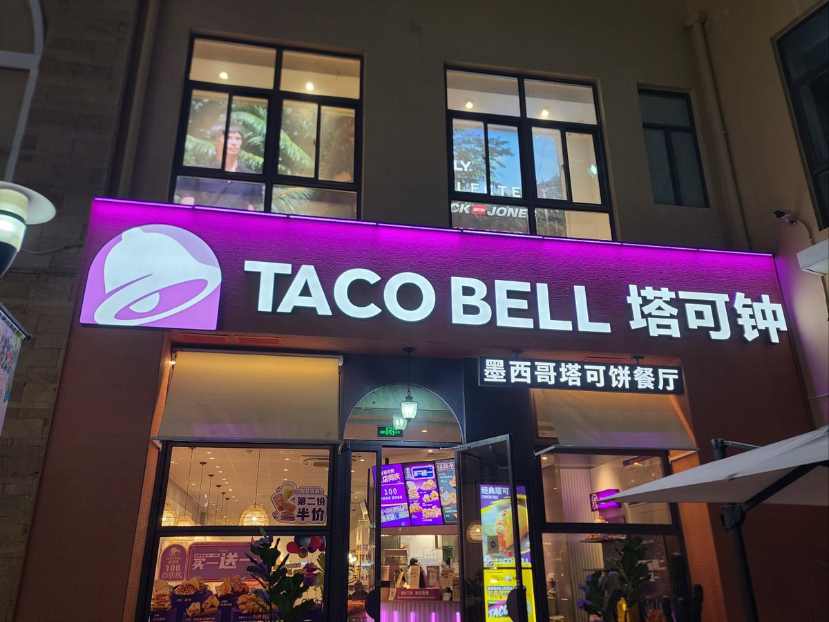 jurenska tweet media