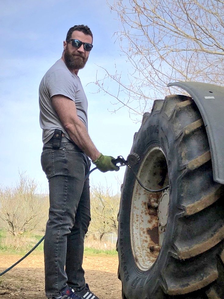 Max 🚜 tweet media