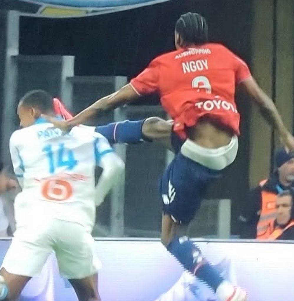 ALLEZ L'0M 💙🤍 tweet media