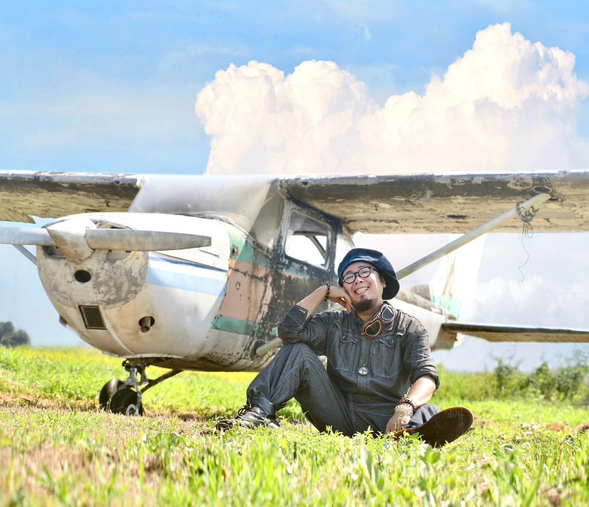 コシガヤアサイラム tweet media