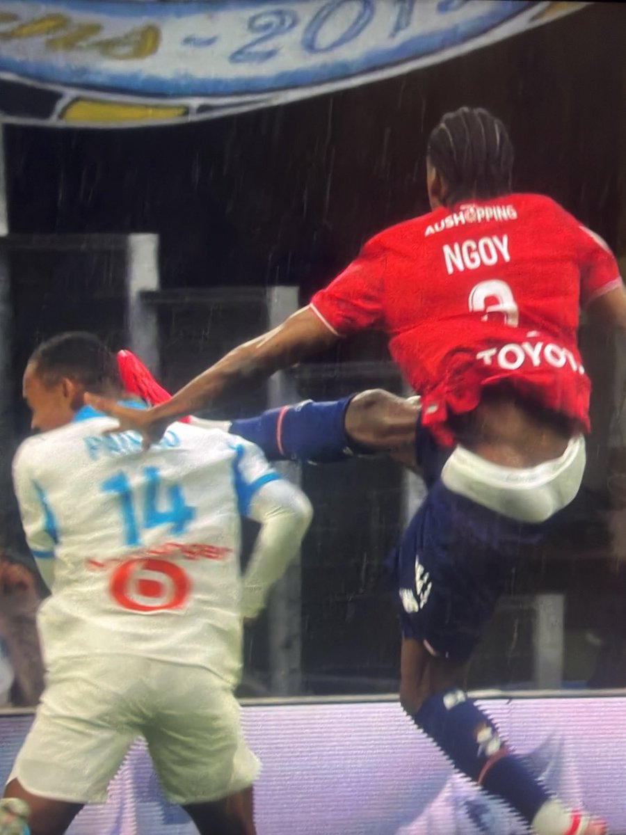 FANSDEFUT tweet media