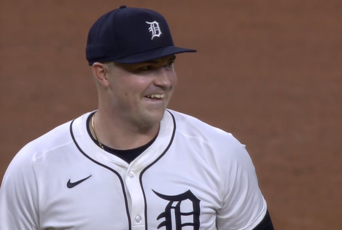 BradGalli's tweet photo. Tigers manager AJ Hinch shared this week the team’s starting rotation to begin the 2026 season:

• Tarik Skubal
• Framber Valdez
• Jack Flaherty
• Justin Verlander
• Casey Mize https://t.co/bNhYhkT4D6