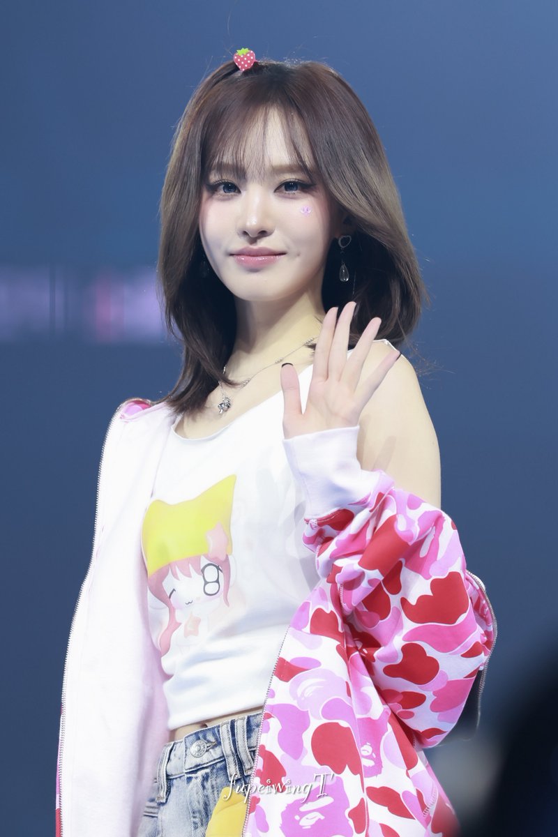 fupeiwingT tweet media