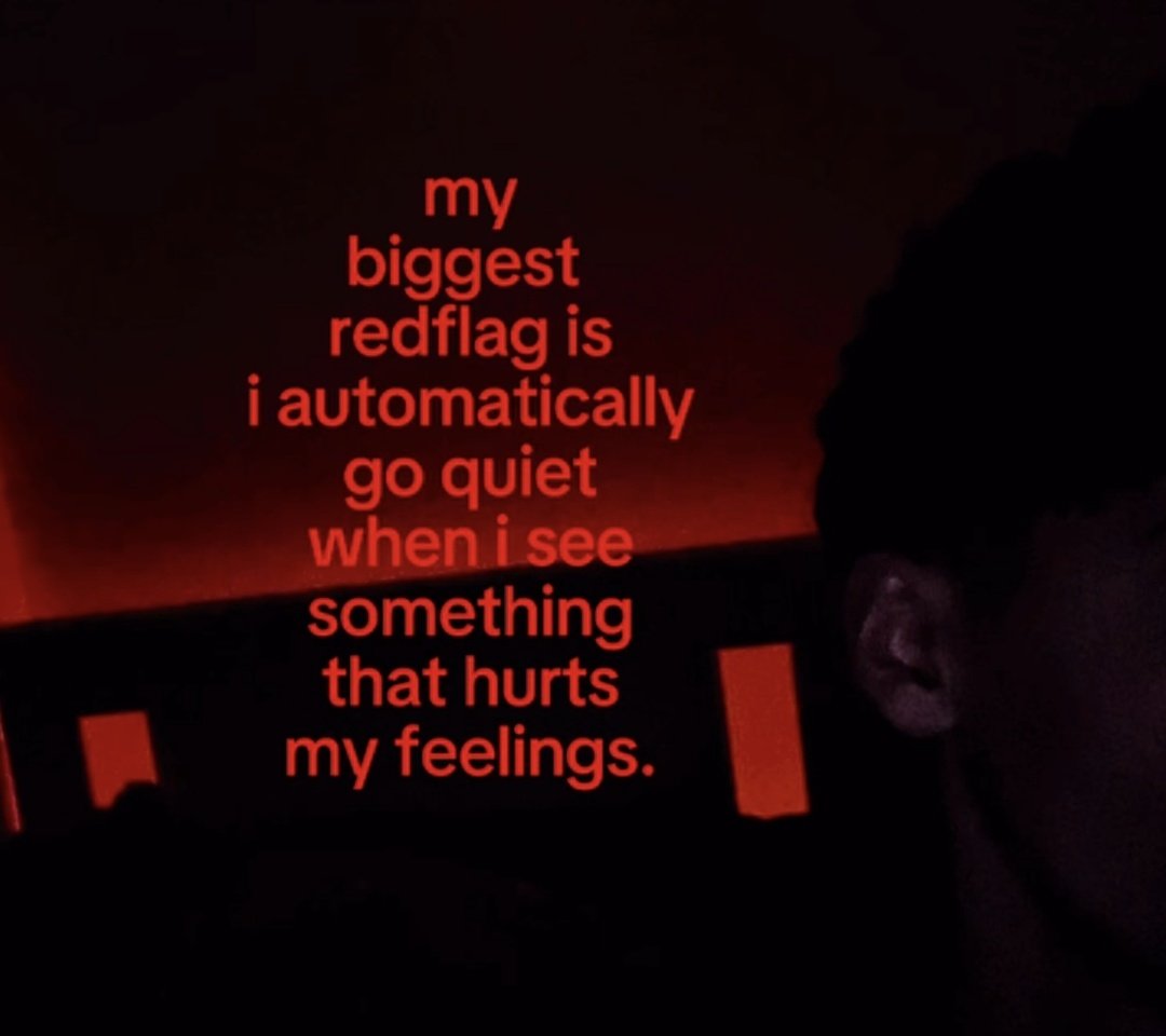 unknown girl🪐 tweet media