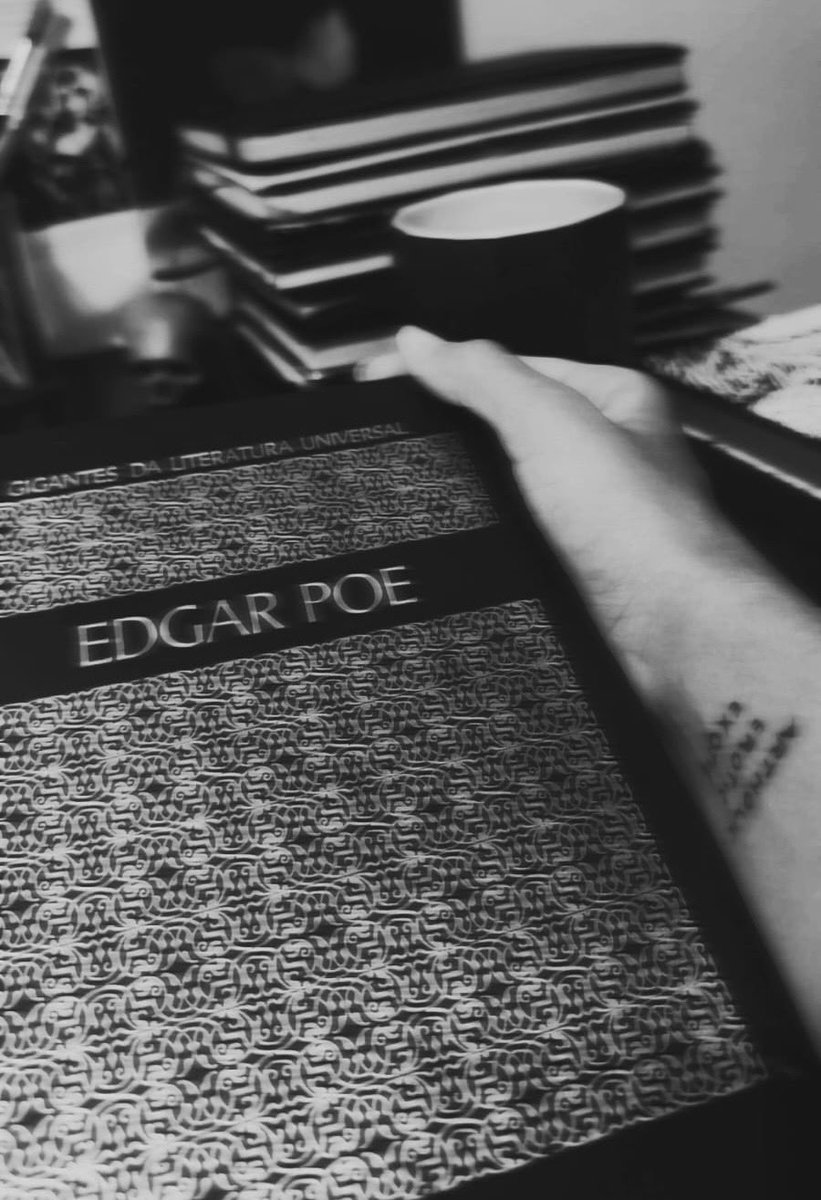 Leyla Buk tweet media