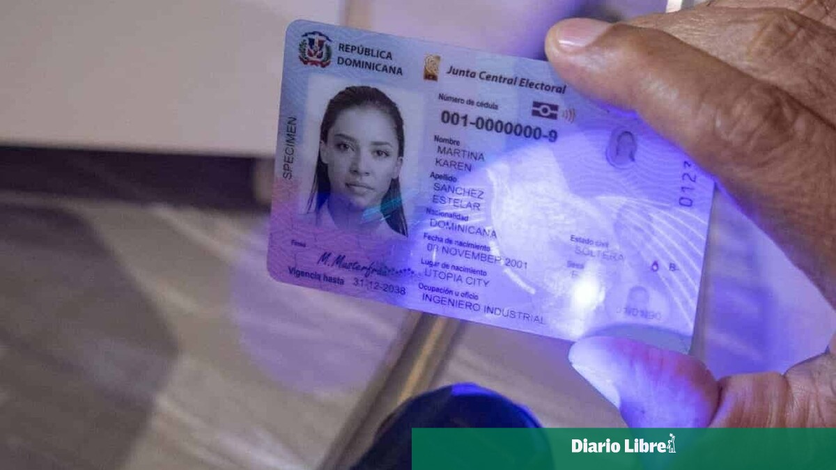DiarioLibre's tweet image. 🗳 |#PolíticaDL| La JCE cierra oficinas en el exterior por capacitación para nueva cédula

Aquí las fechas🔗ow.ly/gtkv50YxiLa

#DiarioLibre #JCE #Capacitacion #Cédula #Oficinas #Exterior