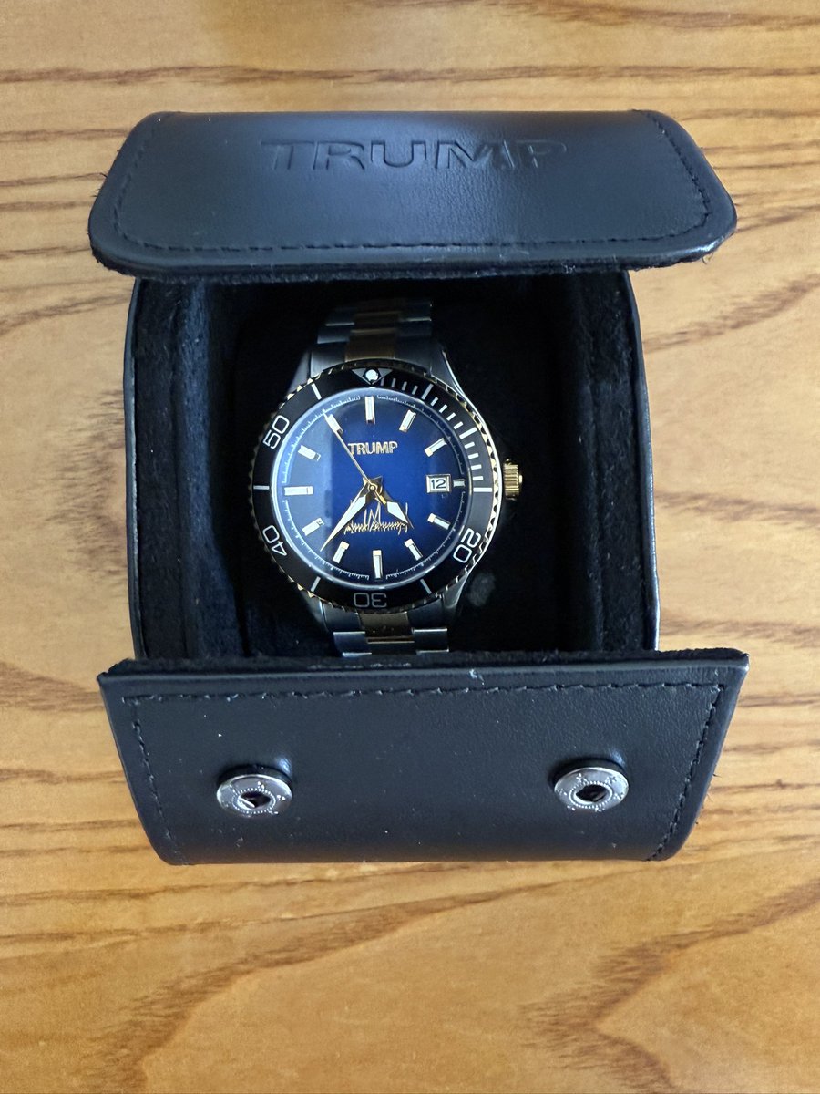 CyberBoy tweet media