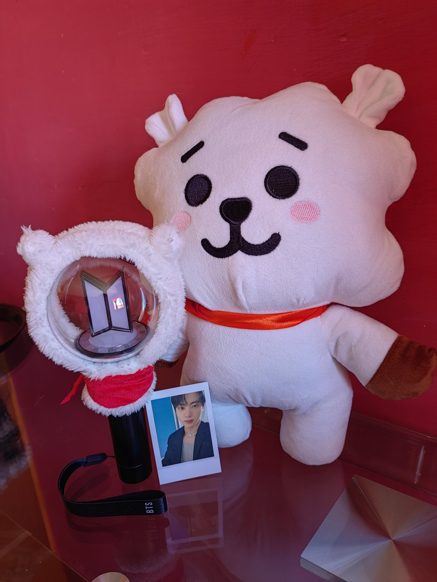 brendagastaldi's tweet photo. Más que lista 
#BTS_ARIRANG #jin_weverse #ArmyLovesBTS https://t.co/HupSwpbtDv