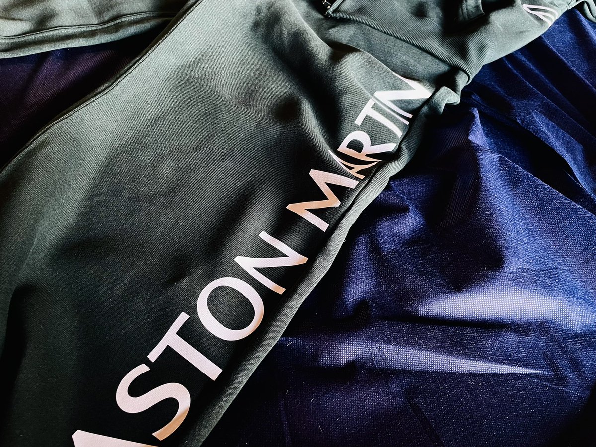 cotecoteracing's tweet photo. I'm on it！

#f1の準備 #F1応援グッズ2026 #f1クラフト #シルエットカメオ #F1jp #f1JapaneseGP #AstonMartin #AstonMartinF1 #HondaRacingF1 #PoweredbyHonda https://t.co/D2HijrAclz