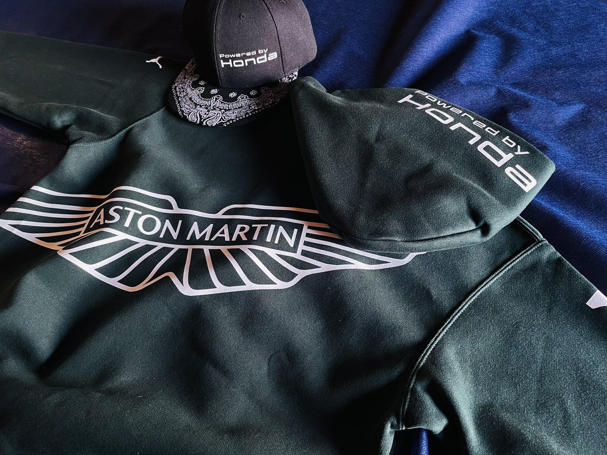 cotecoteracing's tweet photo. I'm on it！

#f1の準備 #F1応援グッズ2026 #f1クラフト #シルエットカメオ #F1jp #f1JapaneseGP #AstonMartin #AstonMartinF1 #HondaRacingF1 #PoweredbyHonda https://t.co/D2HijrAclz