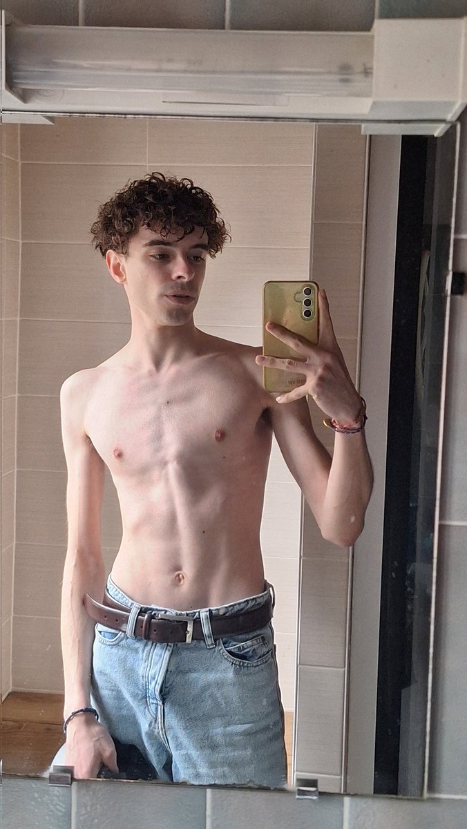 Dam 🍁 tweet media