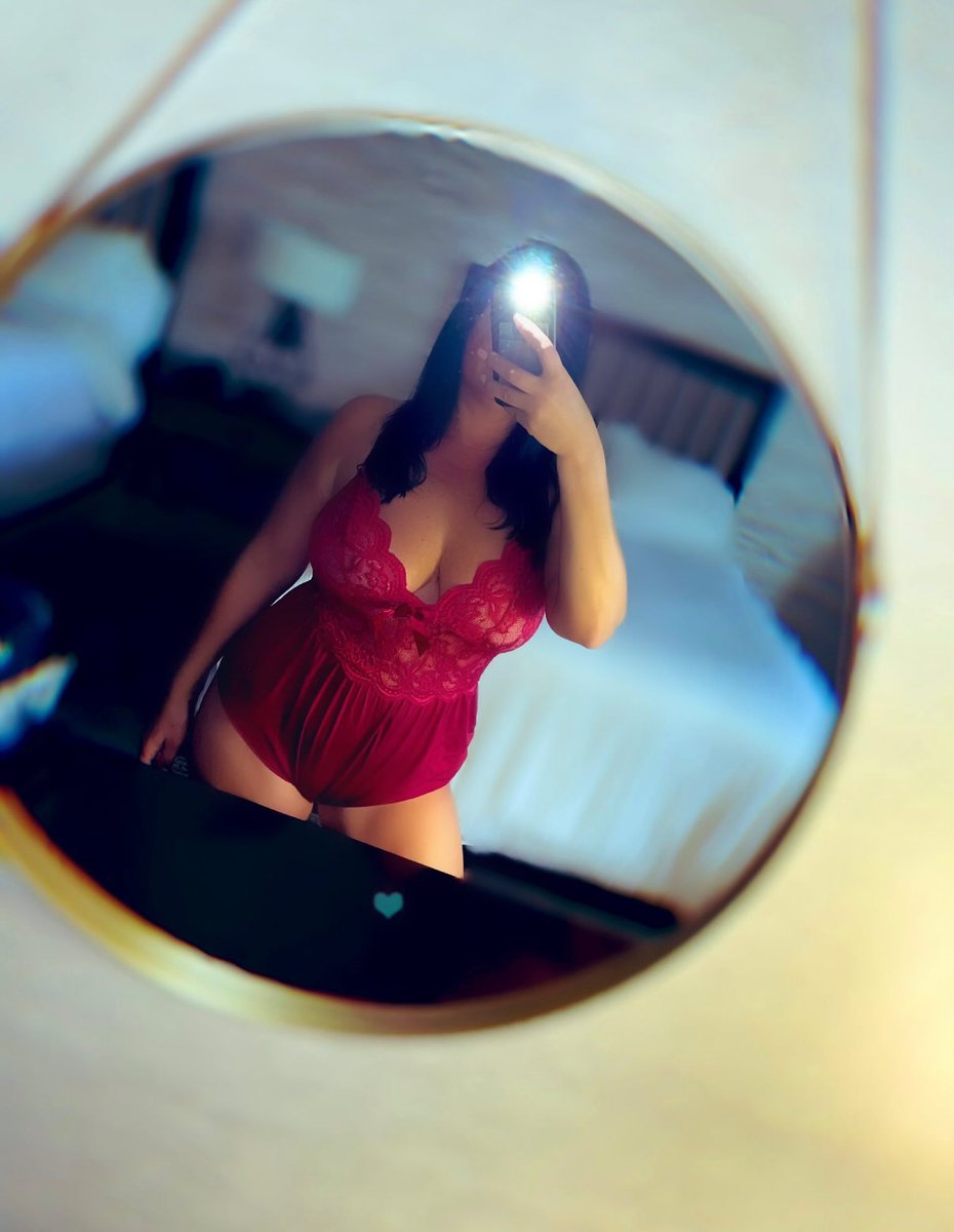 EmmaLane 💜💜 tweet media