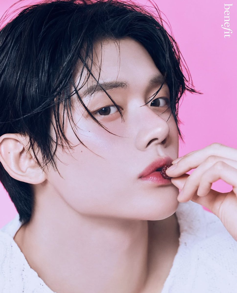 hourly yeonjun tweet media