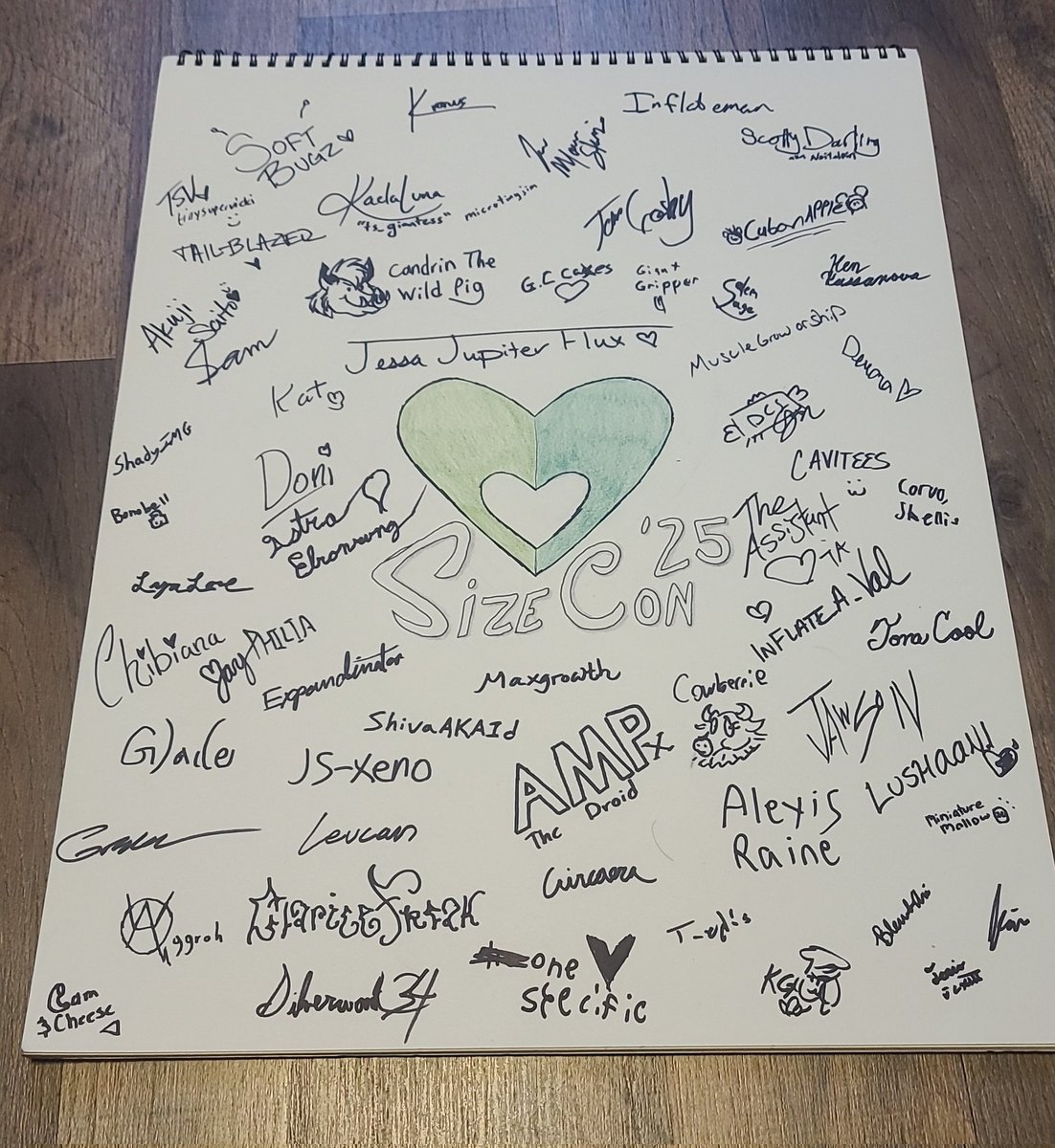 Dalek Sarah (Invading SizeCon) tweet media