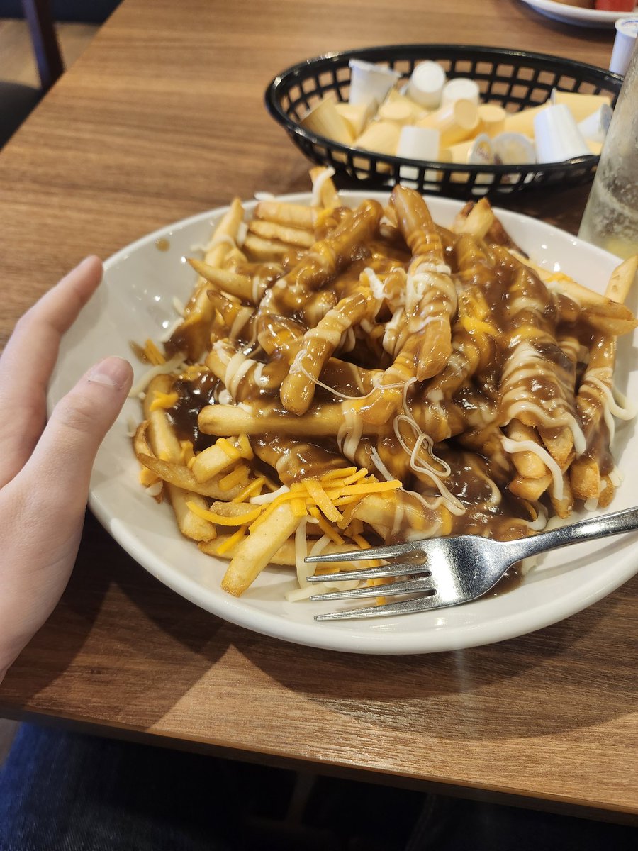 𝄞 james tweet media