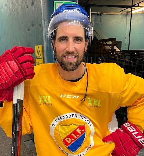 𝑺𝒊𝒍𝒍𝒚𝑷𝒖𝒄𝒌𝒆𝒏 tweet media