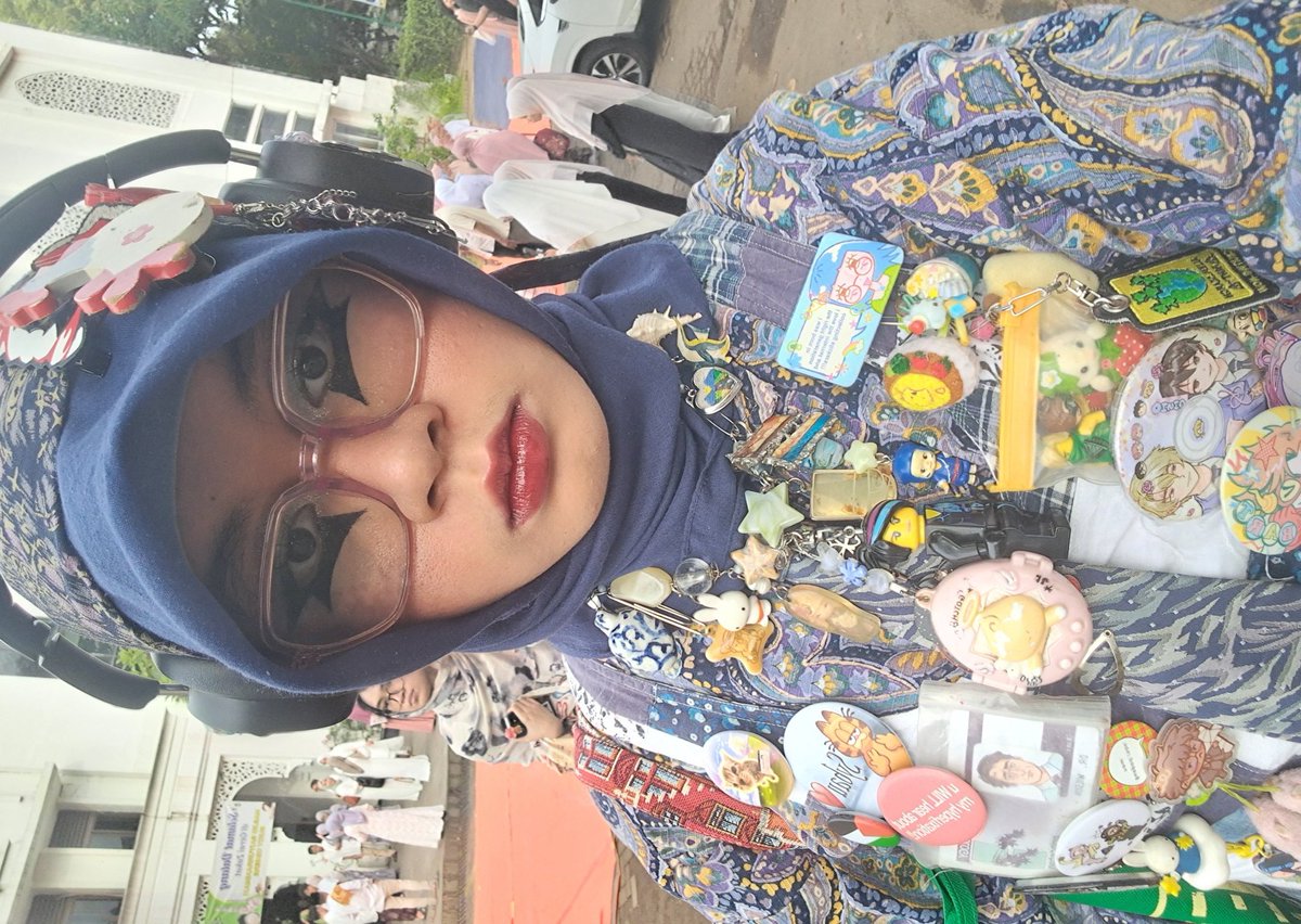 ★💬🦈🍴⛸️📠🗑🖇 tweet media