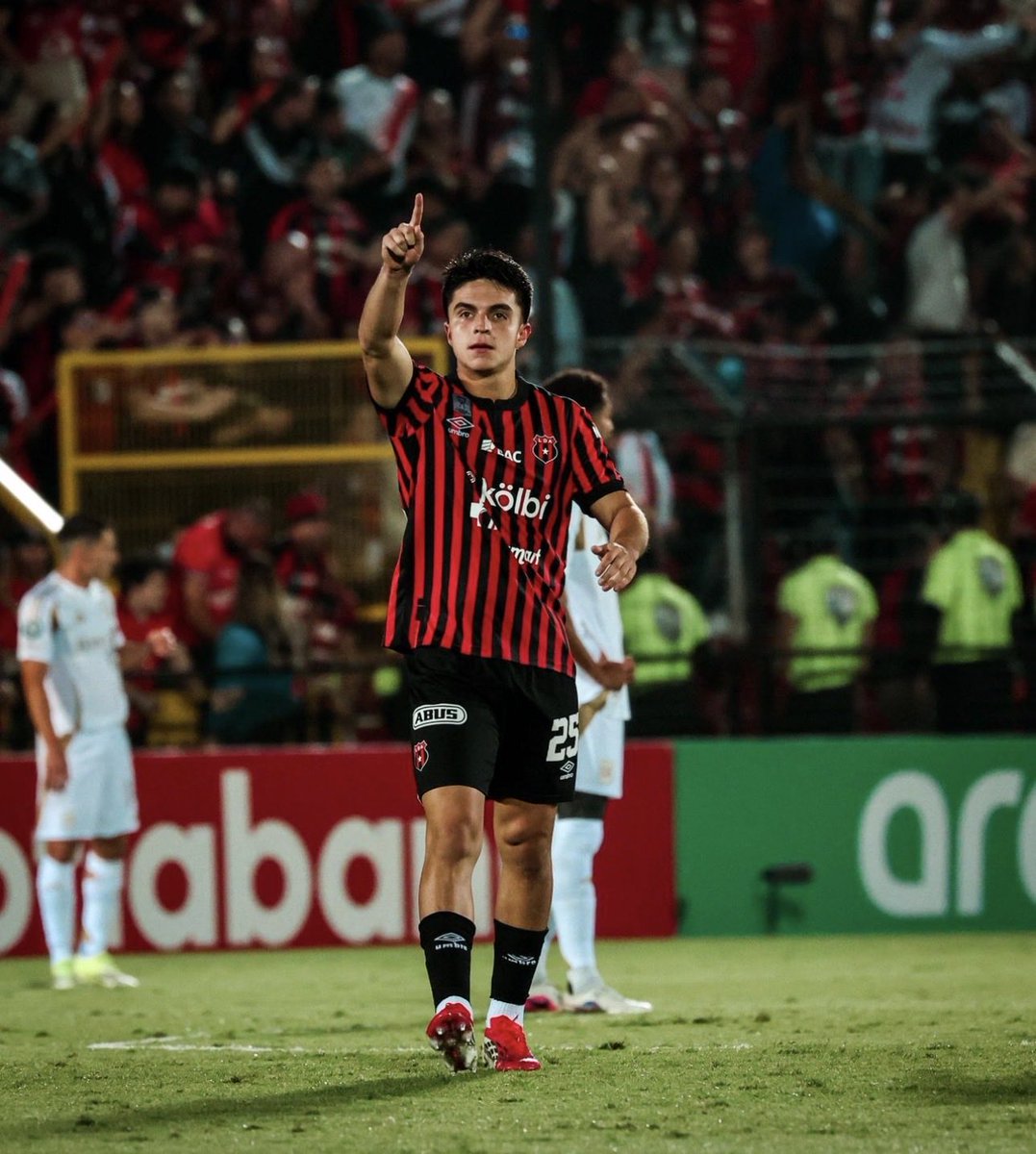 Josué Quesada. tweet media