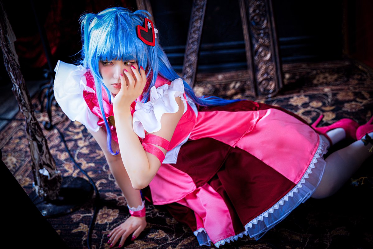 つづや tweet media