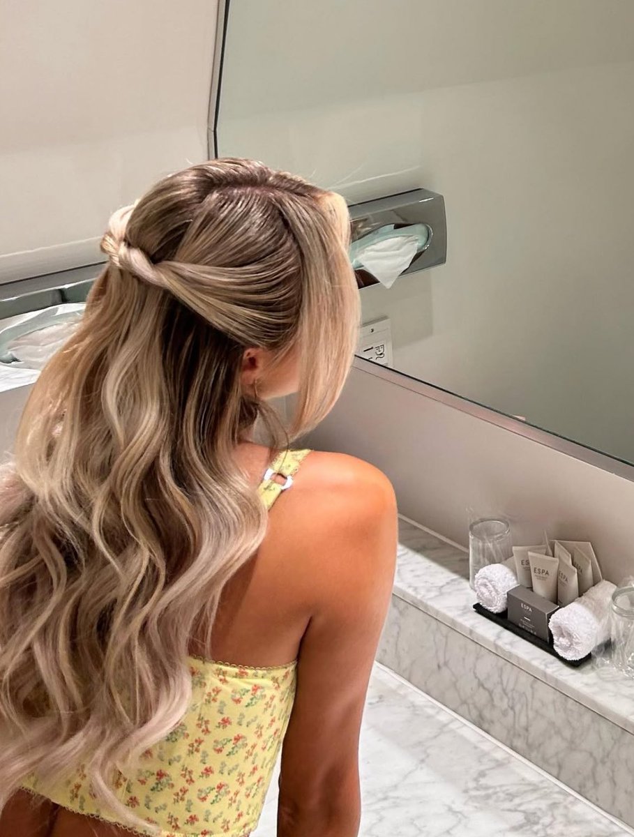 Amy. ⭑ tweet media