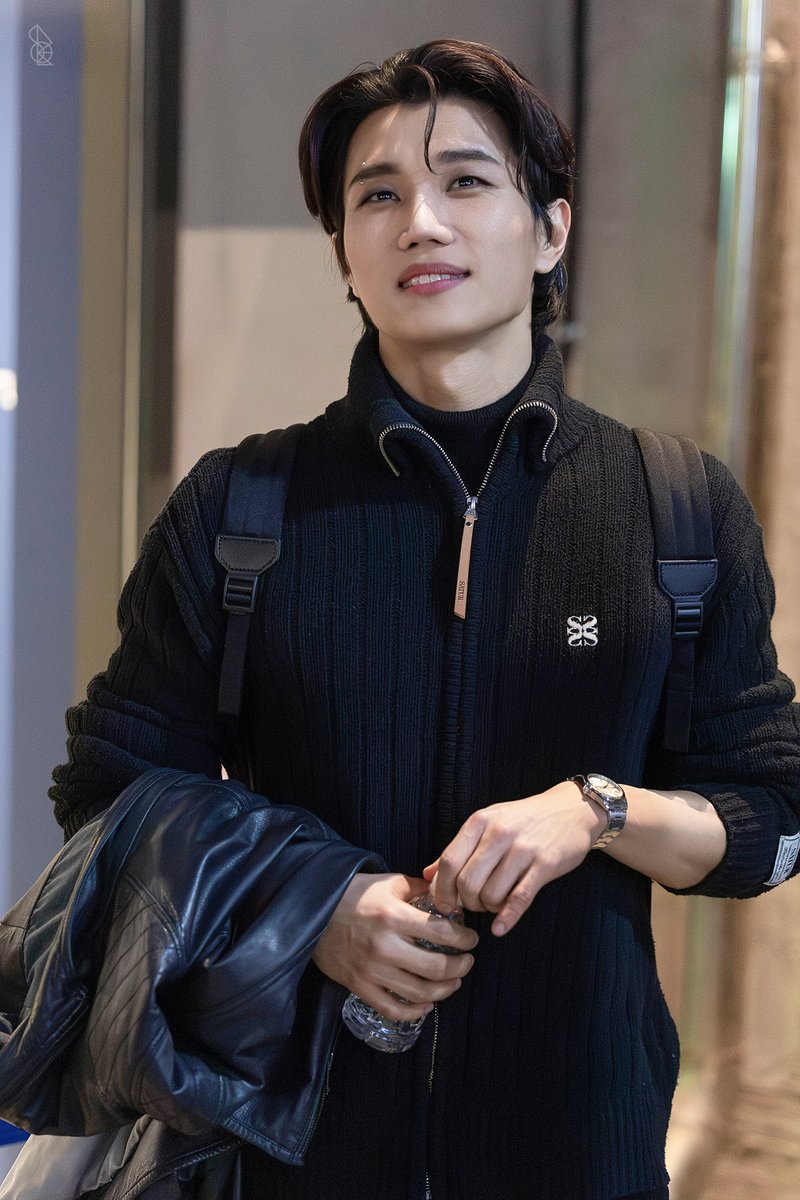 Oвєℓιѕк tweet media