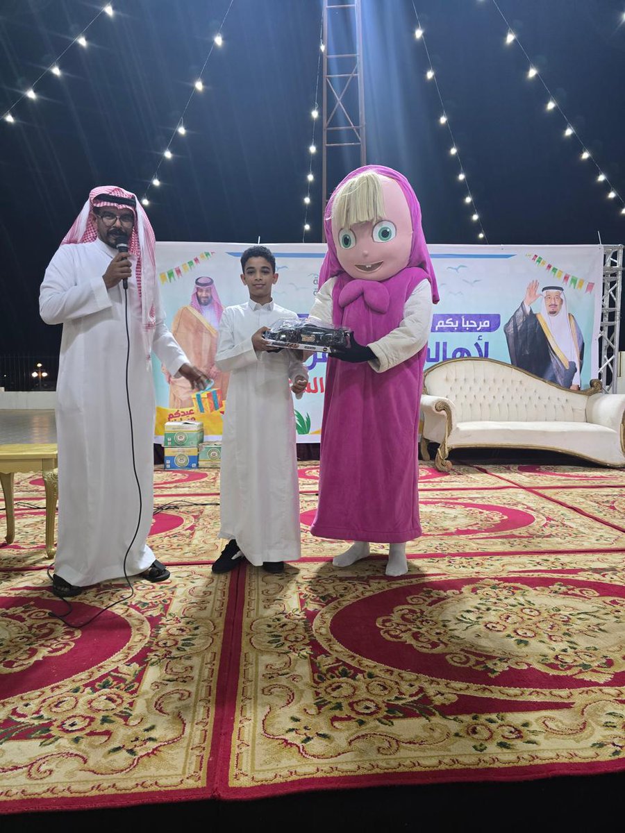 tnmia_org's tweet photo. حفل معايدة اهالي قريعة🎁📷#عيدكم_مبارك https://t.co/iqdutZCm2t