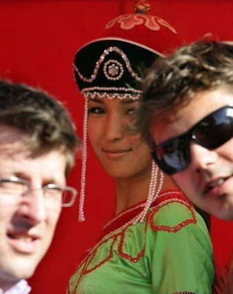 Commandante Pangolin Hugger tweet media