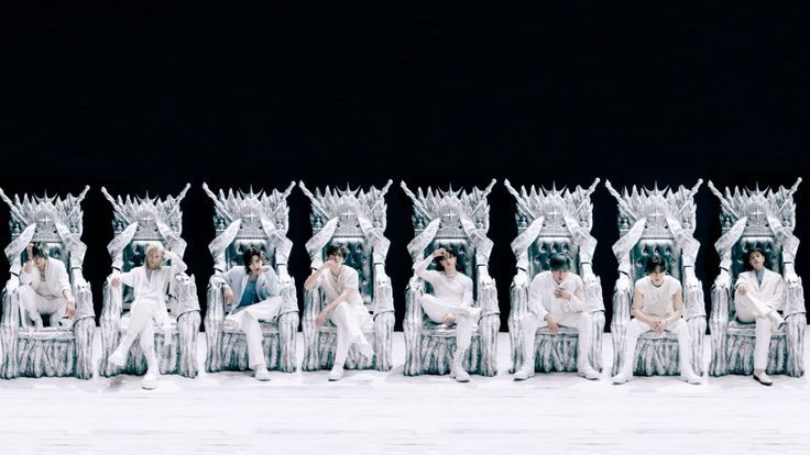 STRAY KIDS CHARTS tweet media