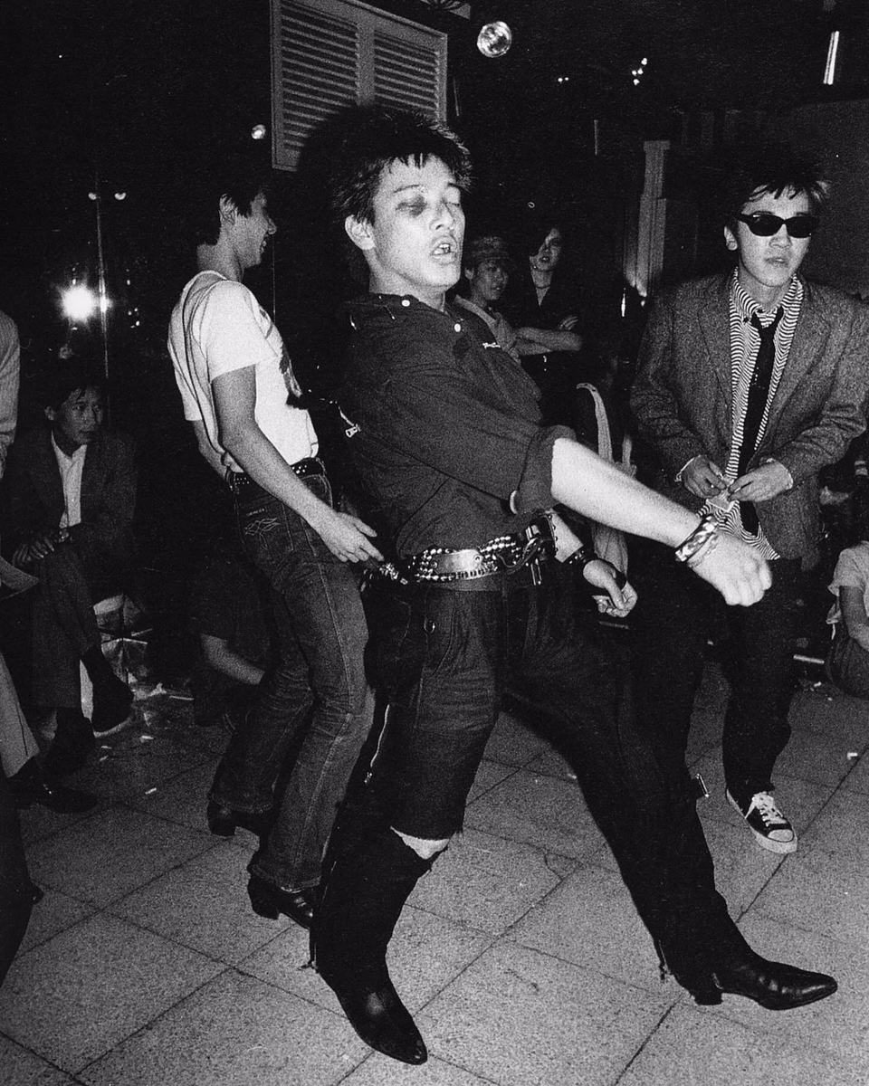 Janzin - 𒀀𒀊𒉺𒇷𒌋𒈾𒀸 tweet media