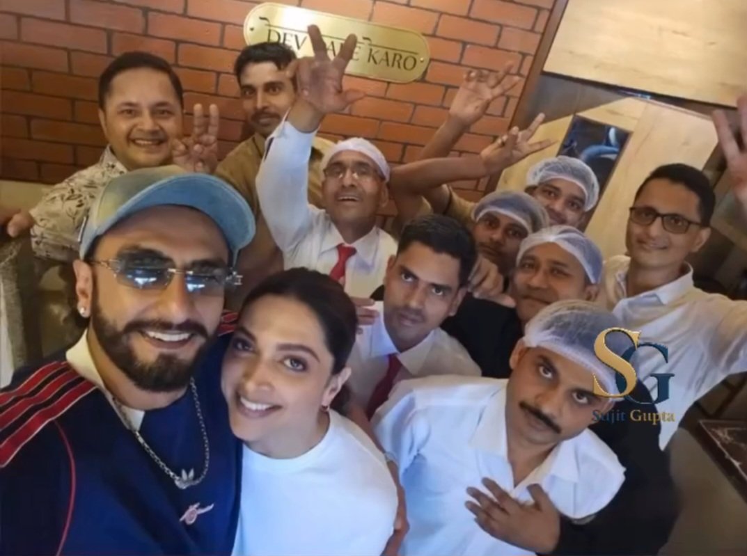 Deepika Padukone FC tweet media