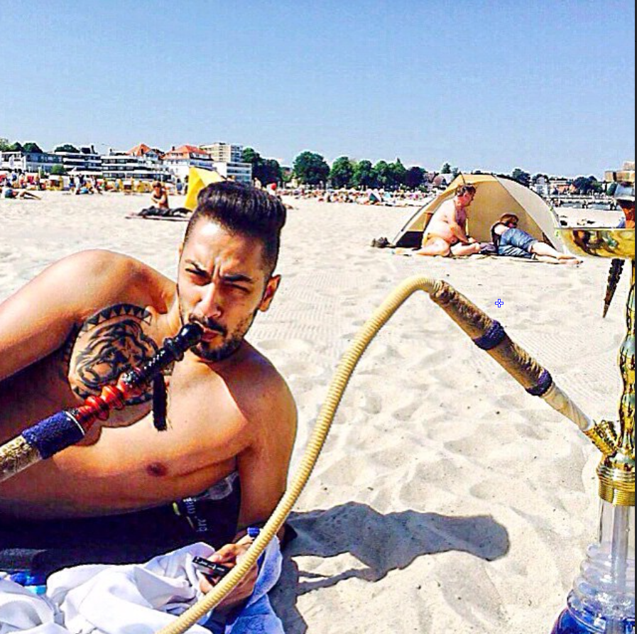 rezon ay tweet media