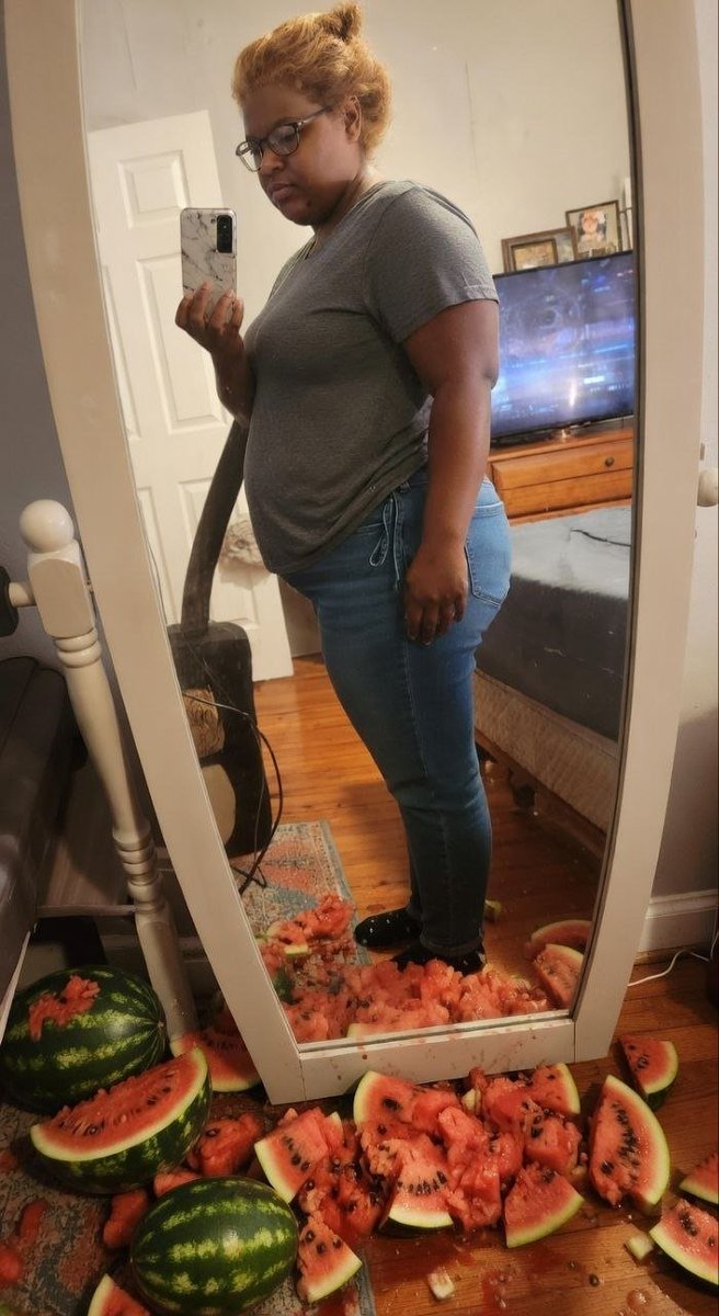 GhostRider0Xa's tweet photo. @USAKaseyLynae @RealestBingus17 Pregnant with an 8 pound shit. You do realize baby weight is supposed to come off right? https://t.co/HKf8gPH0lC