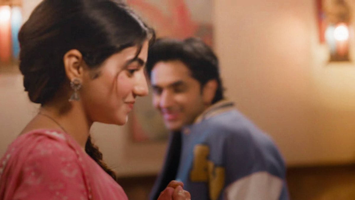 heewab's fluffy cute romance era will be missed 😩💕.
they smiled I smiled, they blushed I used to blush &amp; hide my face with them, pulling soft romance isn't everyones cup of tea. but this two did so effortlessly &amp; made me feel thousand of butterflies.
_
#tujulietjattdi | #heewab