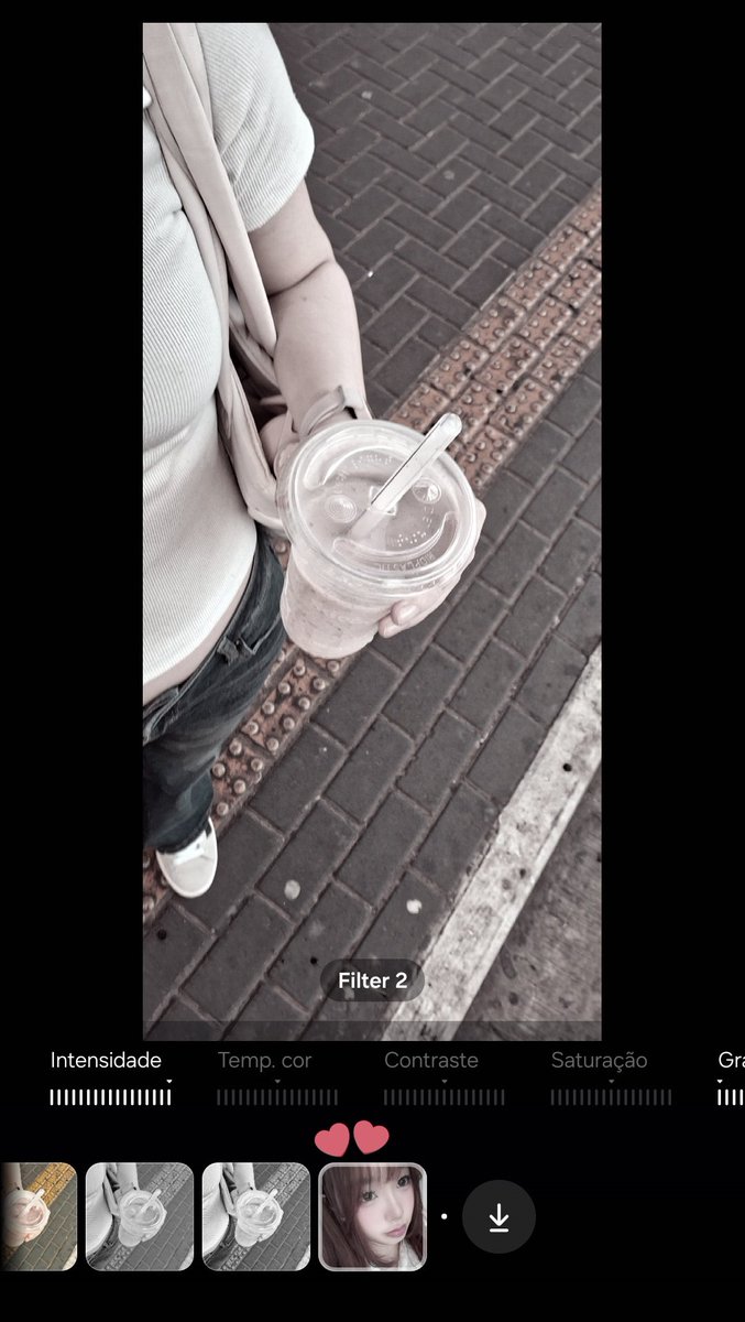 emanuelle tweet media