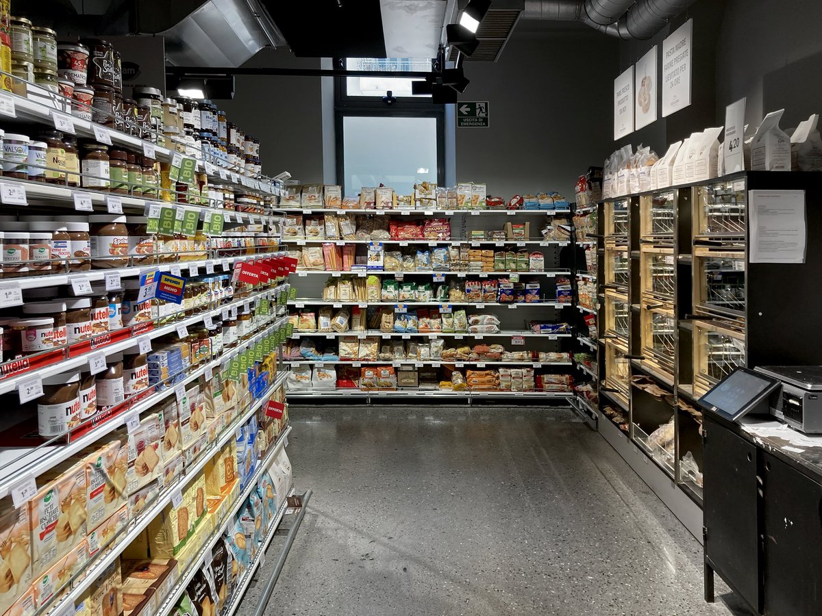 ReciklerkoCans's tweet image. Bakery sector, toasted breads with various spreads on the shelves in the supermarket

stock.adobe.com/contributor/21…

#Bakery #toasted #bread  #shelves #supermarket #editorialphoto
