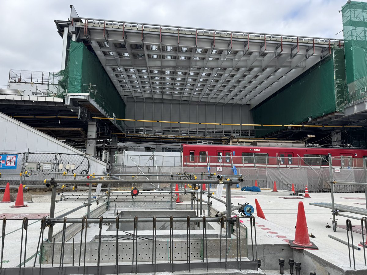 大日方樹(鉄道業界紹介)『鉄道員という生き方』発売中! tweet media