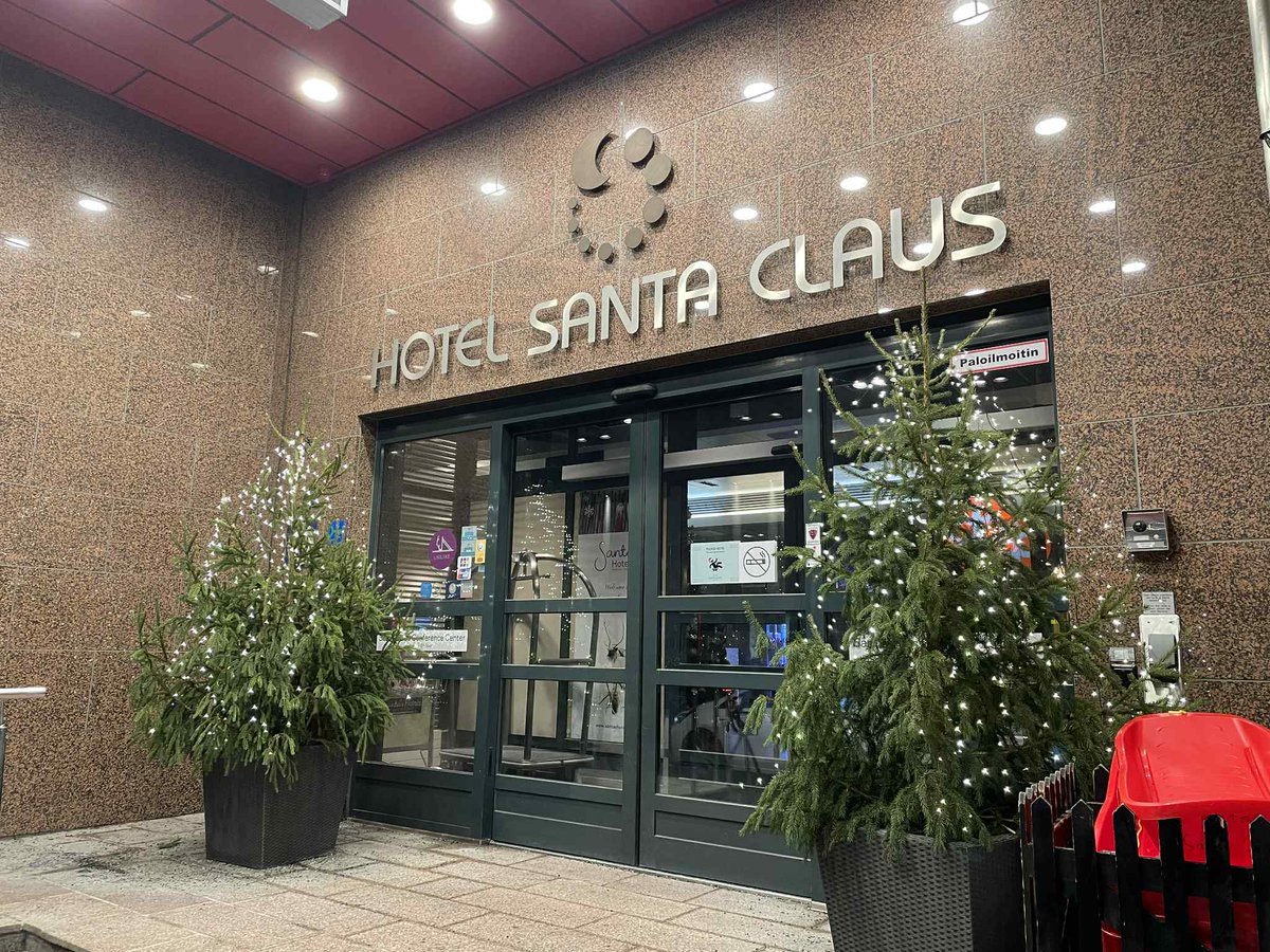 turningleftfor's tweet image. REVIEW: Santa’s Hotel Santa Claus, Rovaniemi: An Ideal City Stay dlvr.it/TRdg28 #hotels #Reviews